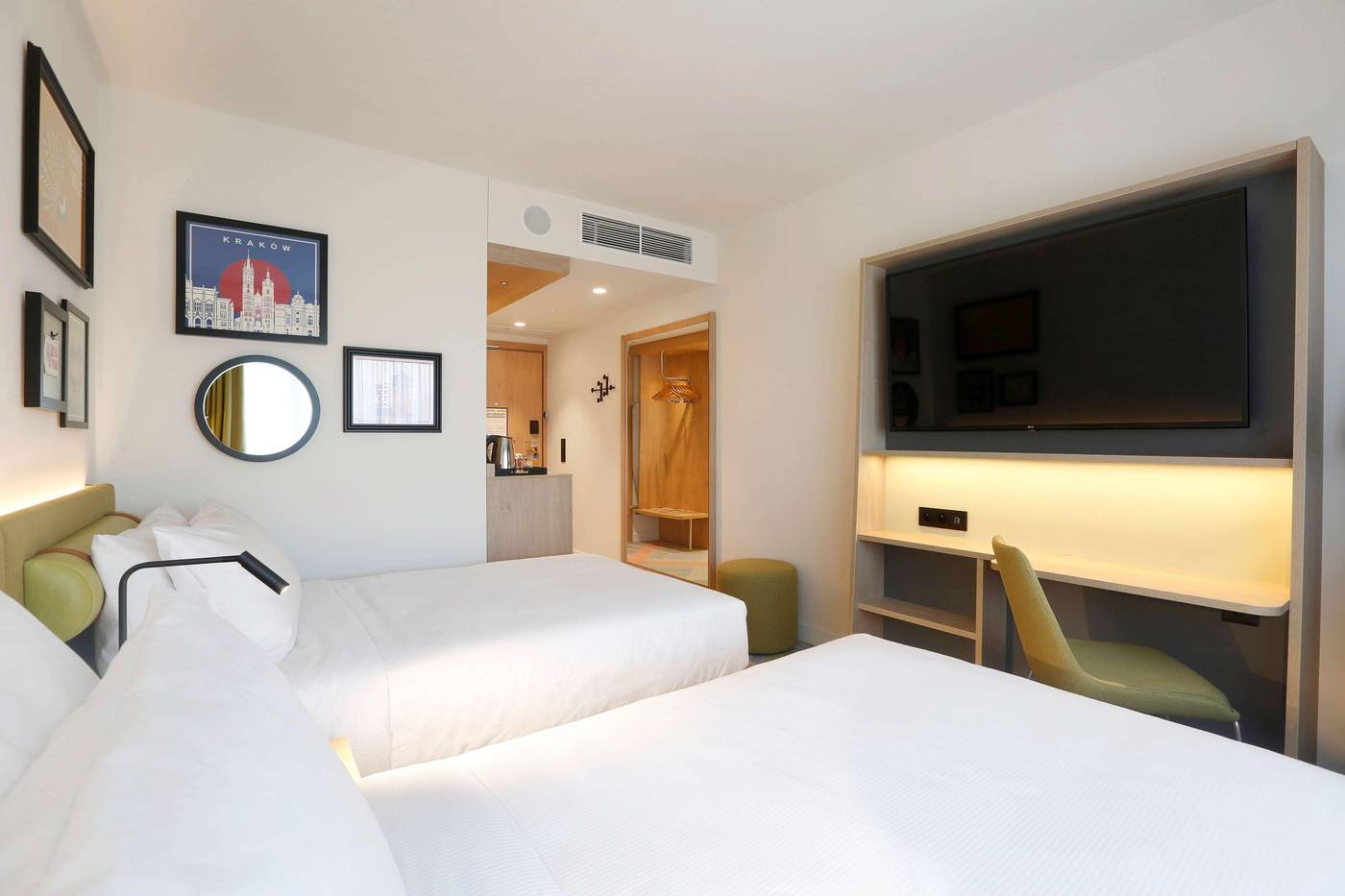 Hampton By Hilton Krakow Airport-Poland-Balice-Room-10