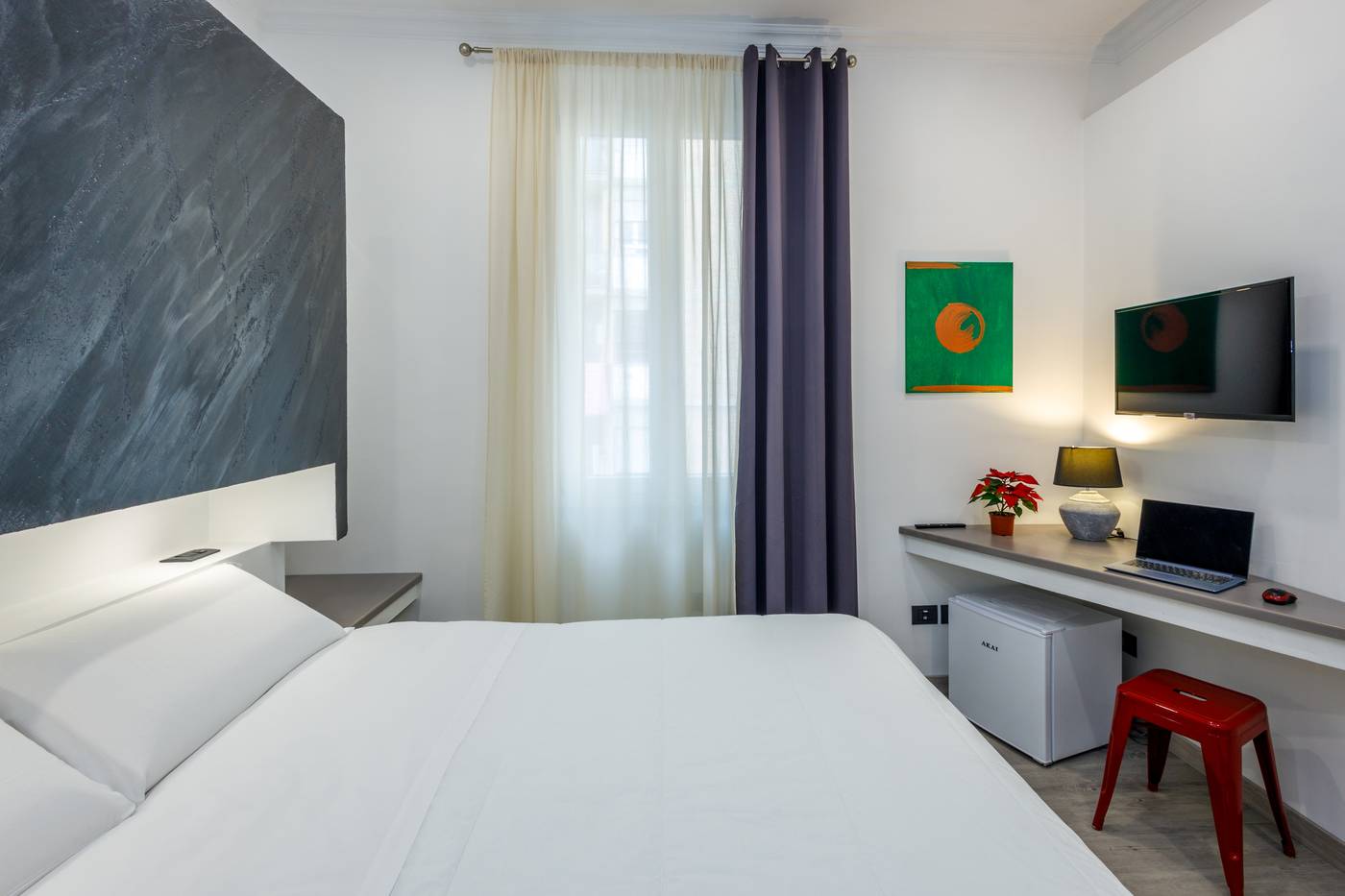 Crossroad-Hotel-Room-16