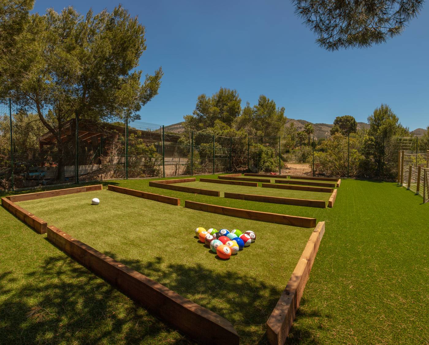 Magic-Robin-Hood-Sports-and-Entertainment-61