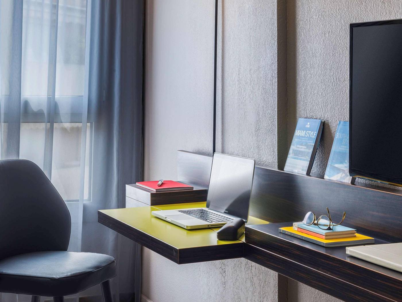 Ibis-Styles-Nice-Vieux-Port-Room-15