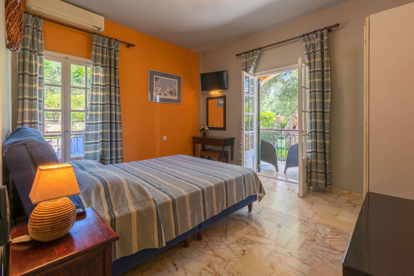 Villa-Yannis-Hotel-Apartments---Suites-Room-19