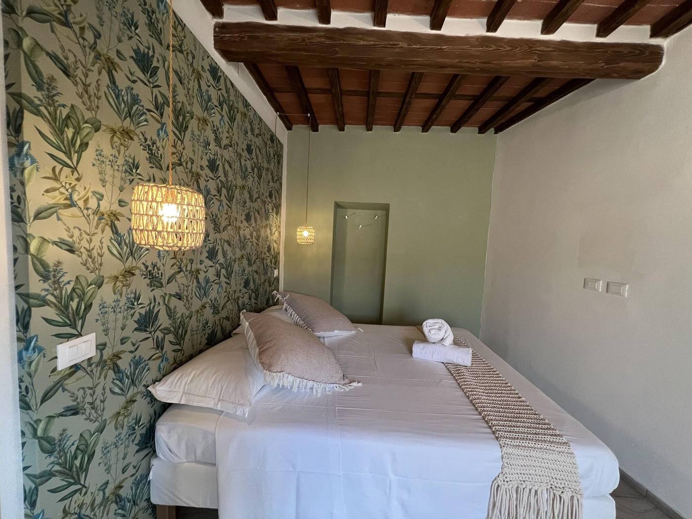 Verderame-Rooms---Suite-In-Lucca-Room-13