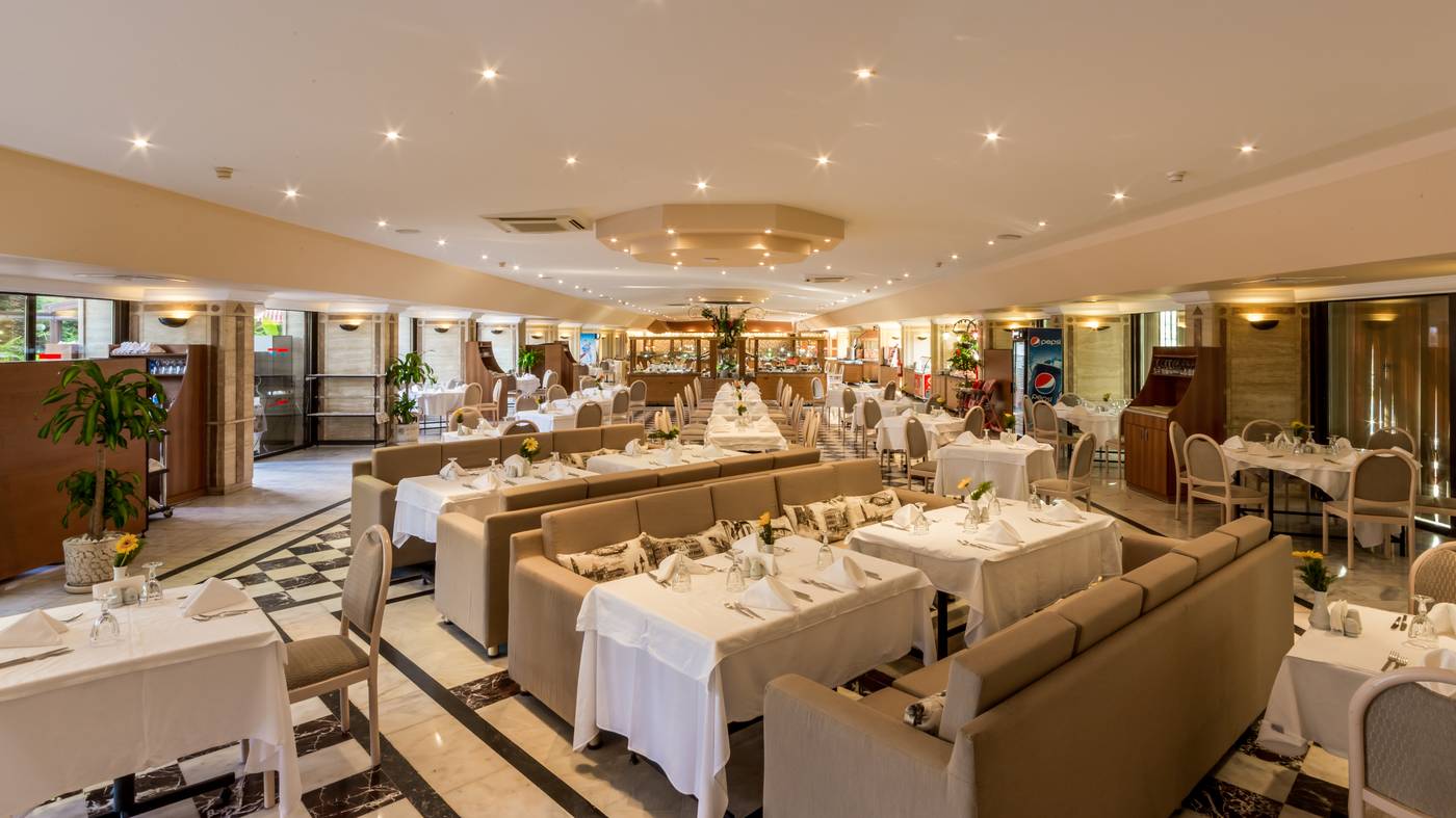 Aqua-Hotel-Restaurant-23