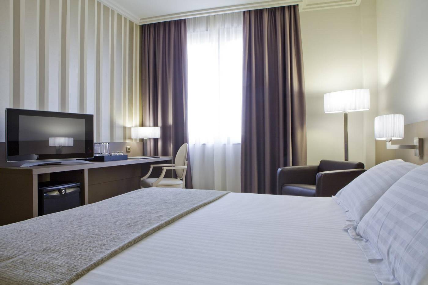 Ciutat-de-Tarragona-Room-13