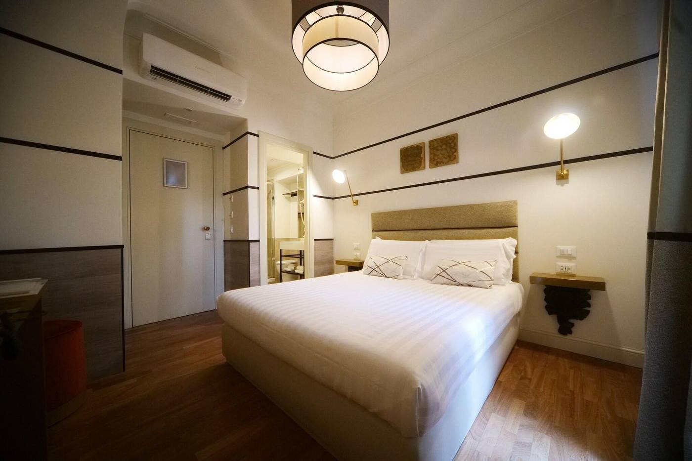 Relais-Luxury-Corso-Room-10