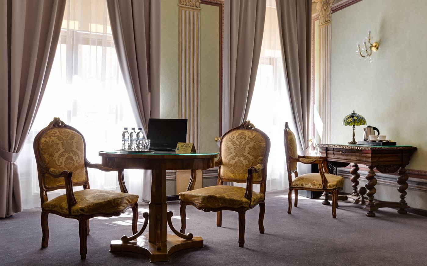 Wit-Stwosz-Hotel-Room-18