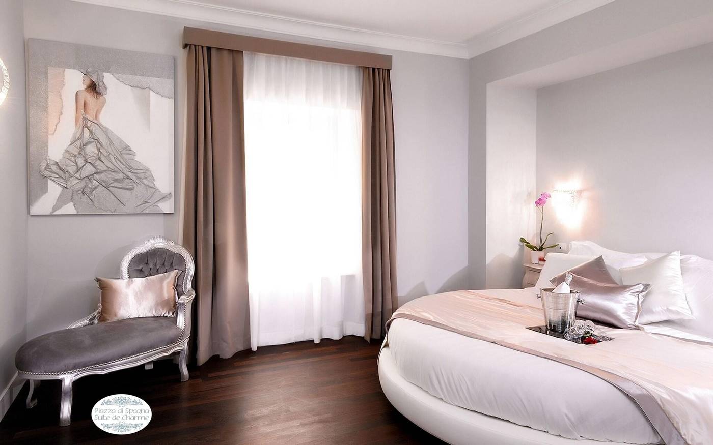 Piazza-Di-Spagna-Suite-De-Charme-Room-16