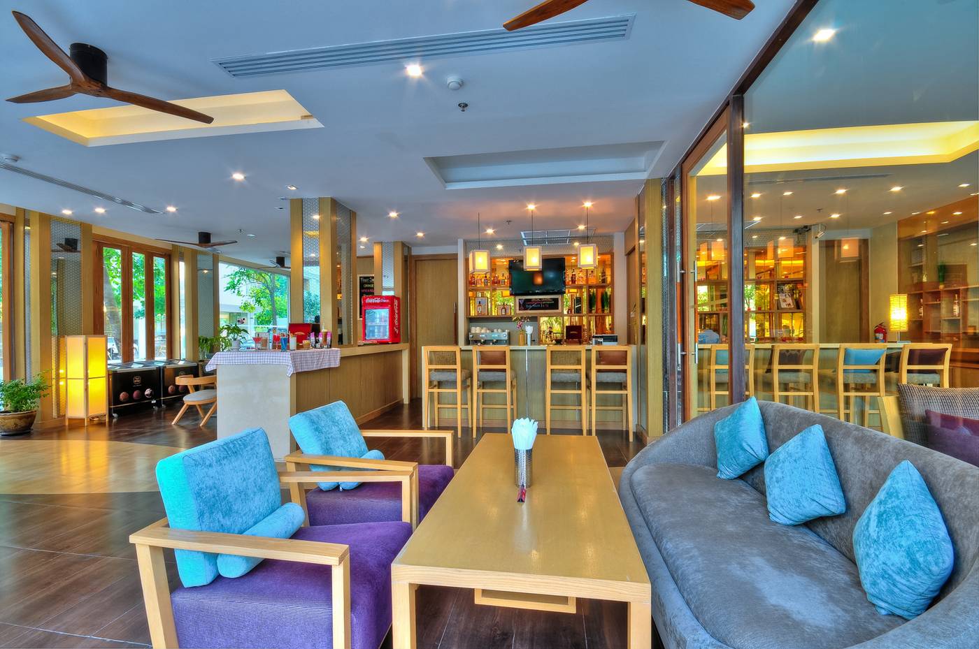 The-ASHLEE-Plaza-Patong-Hotel---Spa-Bar-25