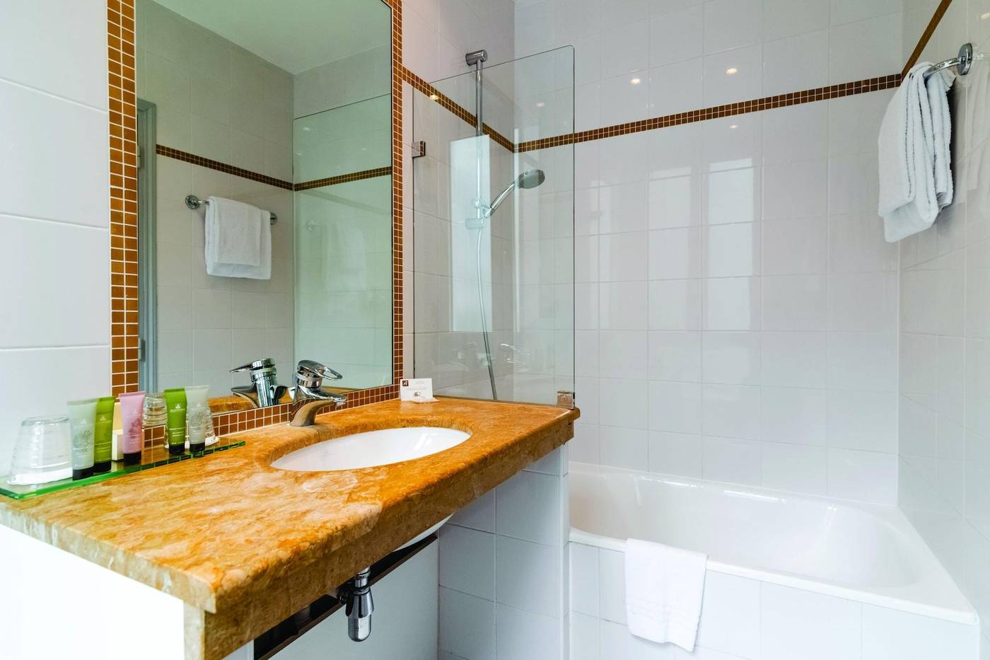 Malte-Astotel-Room-36