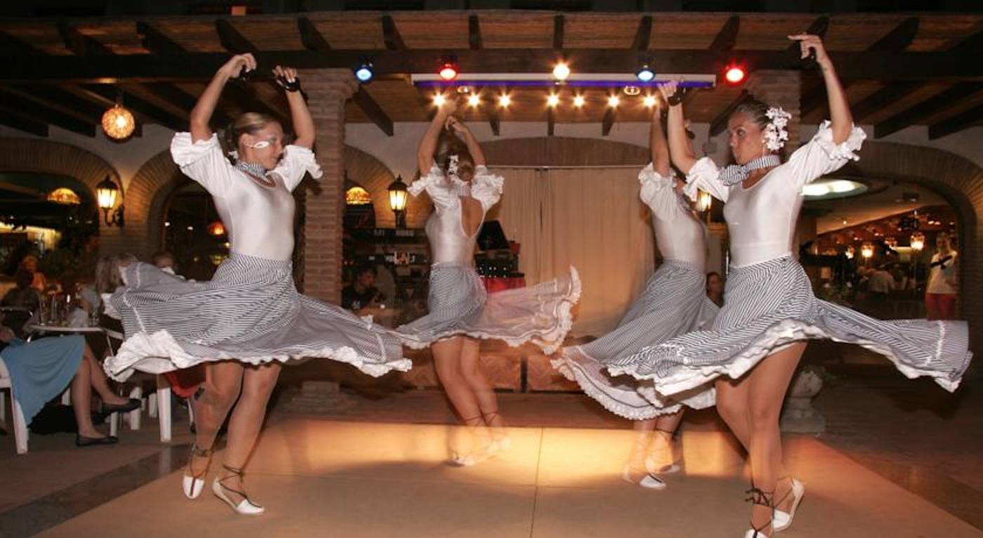 Bajondillo-Sports-and-Entertainment-49