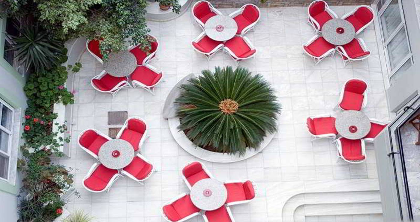 Alantha-Apts-Terrace-8