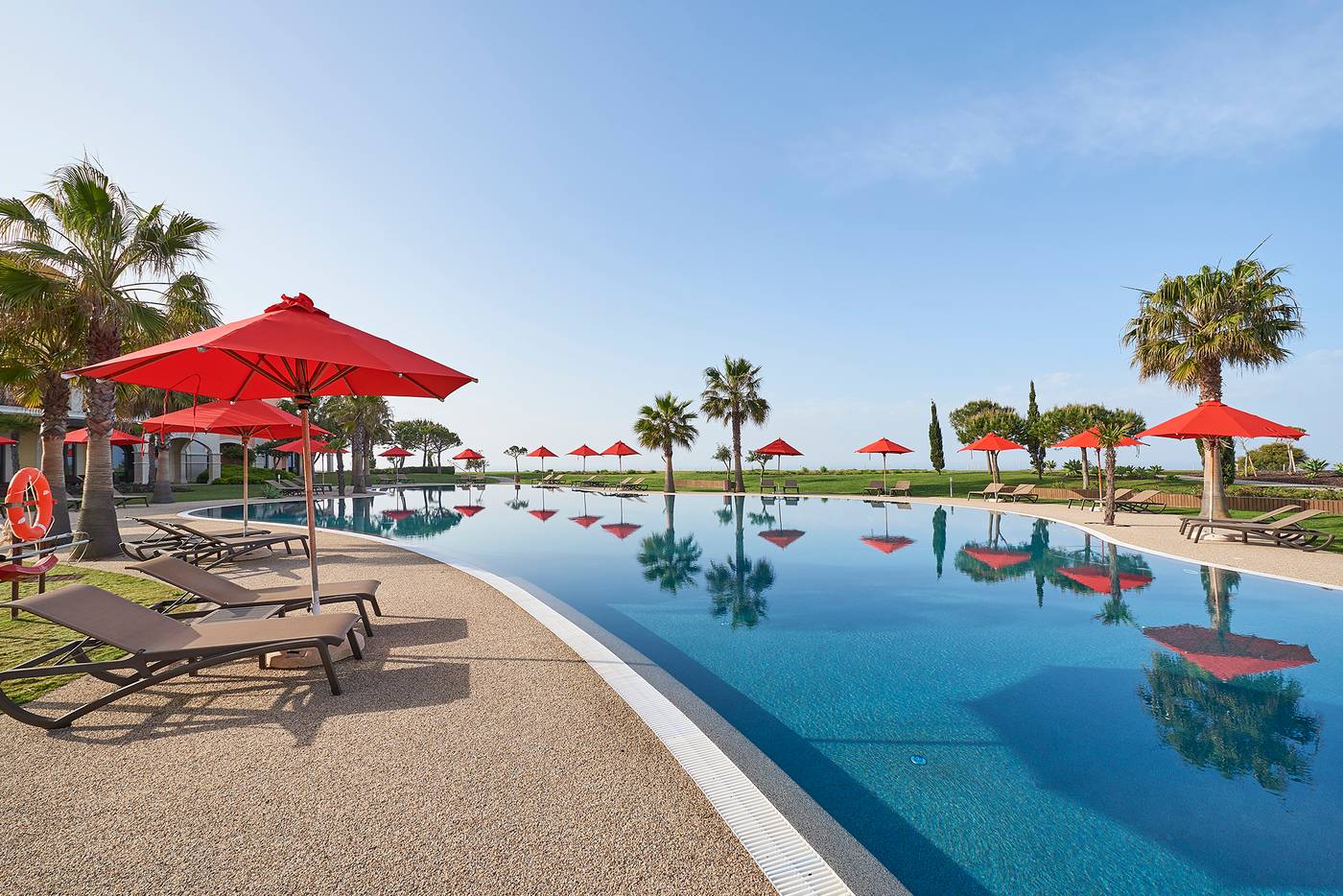 Cascade-Wellness---Lifestyle-Resort-Pool-5