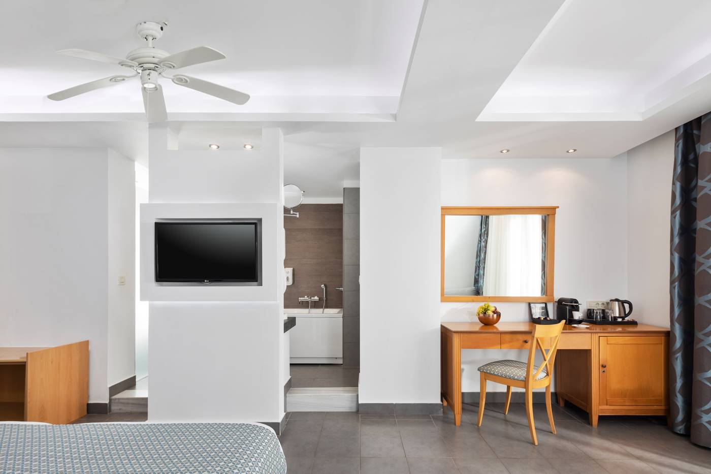 07.05.25 Sentido Apollo Palace