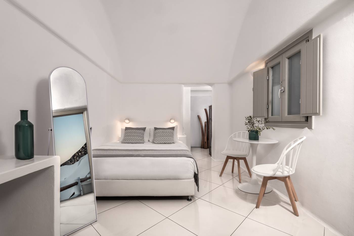 Caldera-Villas-Room-3