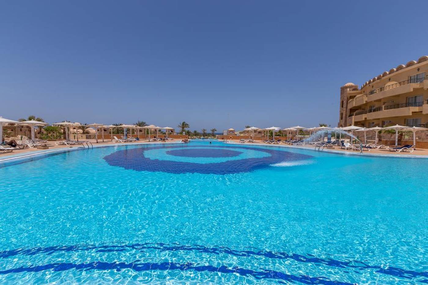 Utopia Beach Club - Marsa Alam - On The Beach