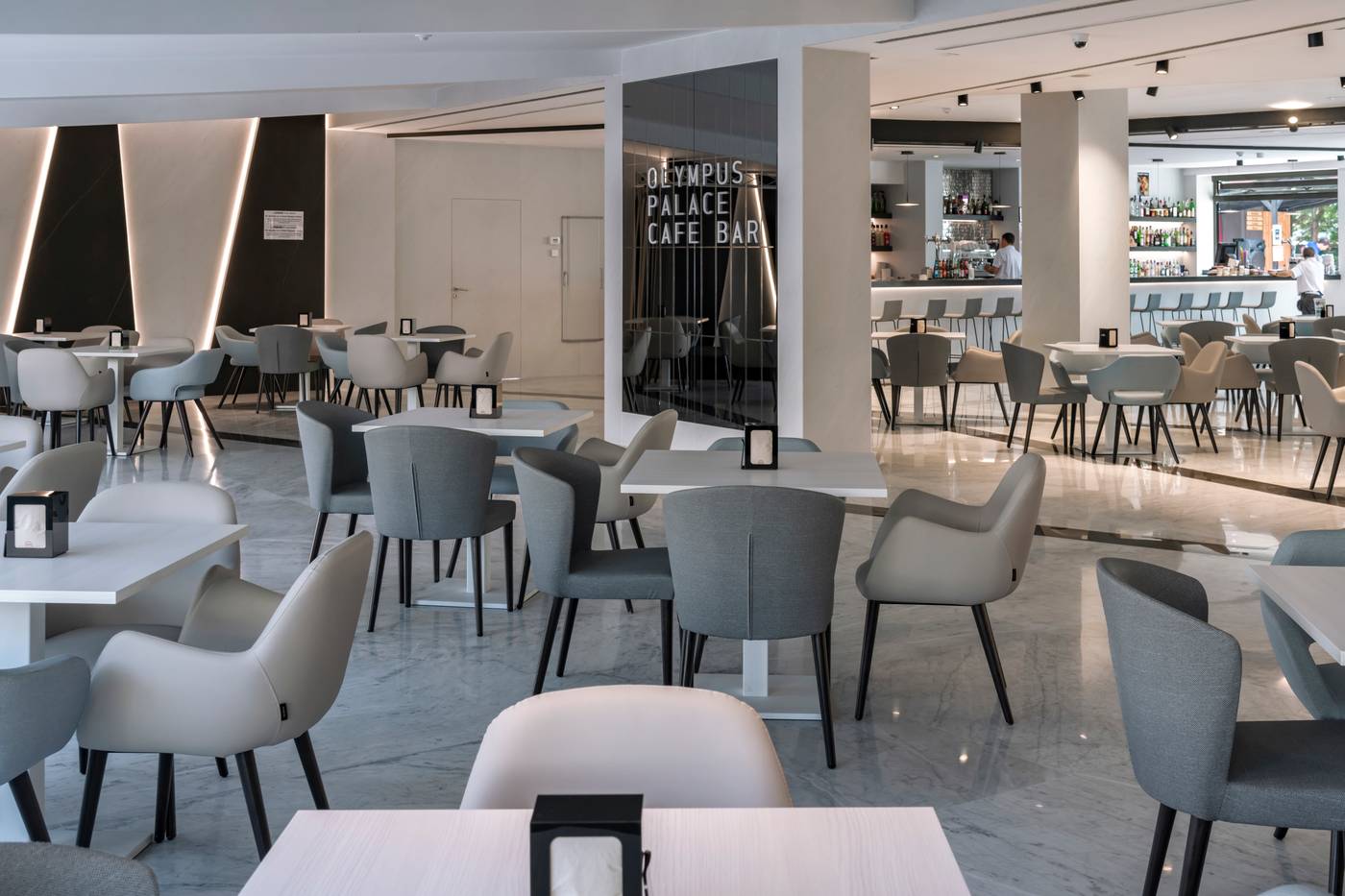 Olympus-Palace-Hotel-Bar-35