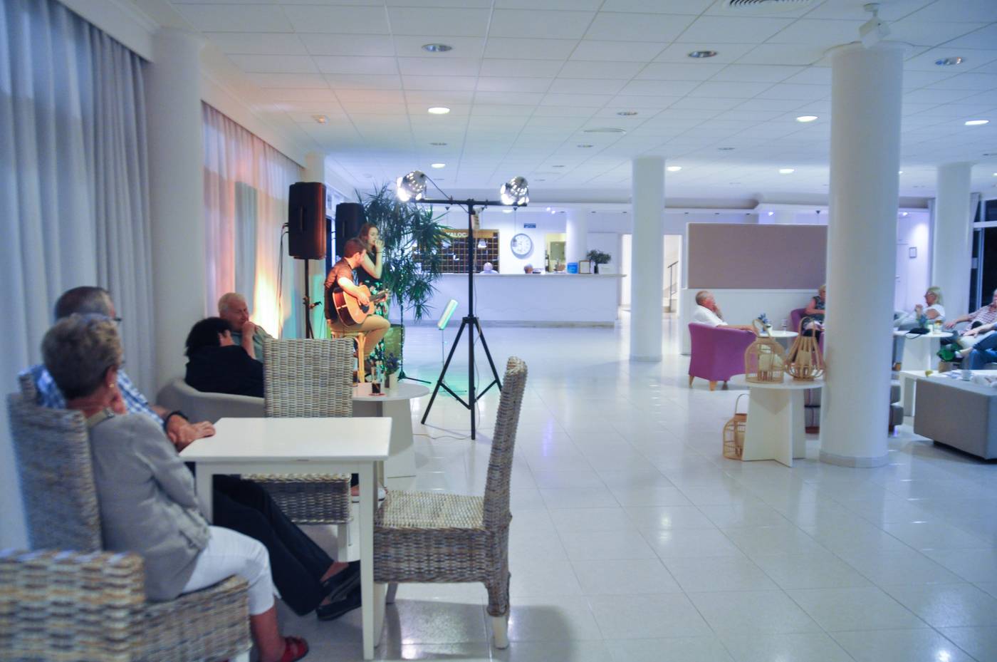 Xaloc-Playa-Lobby-27