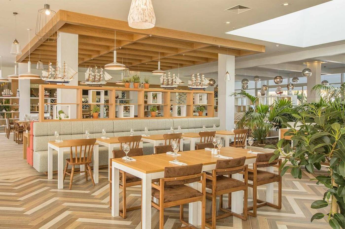 Amadria-Park-Hotel-Jure-Restaurant-43