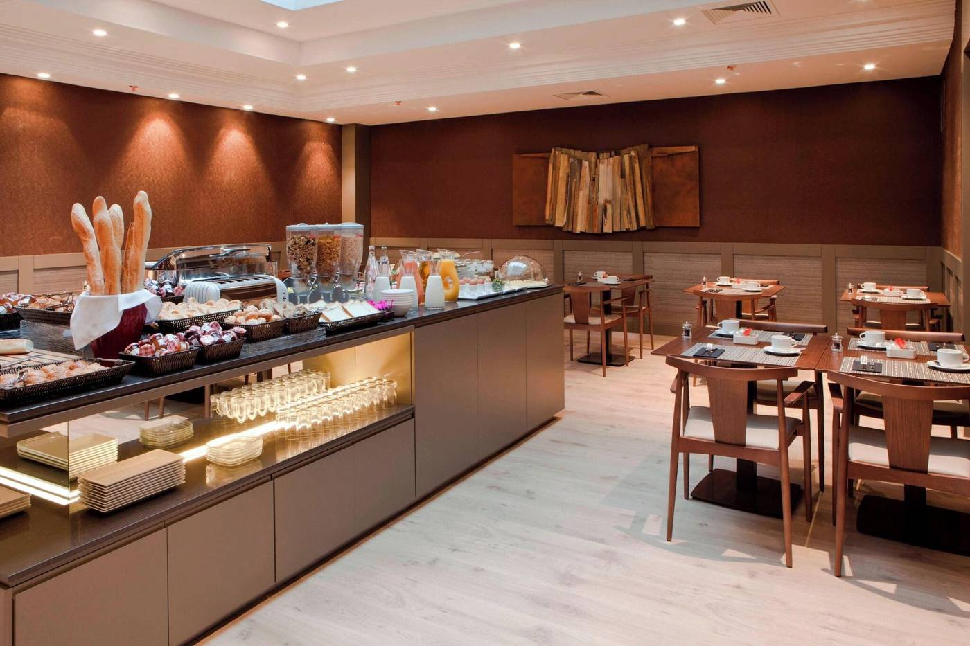 AC-Nice-Restaurant-47