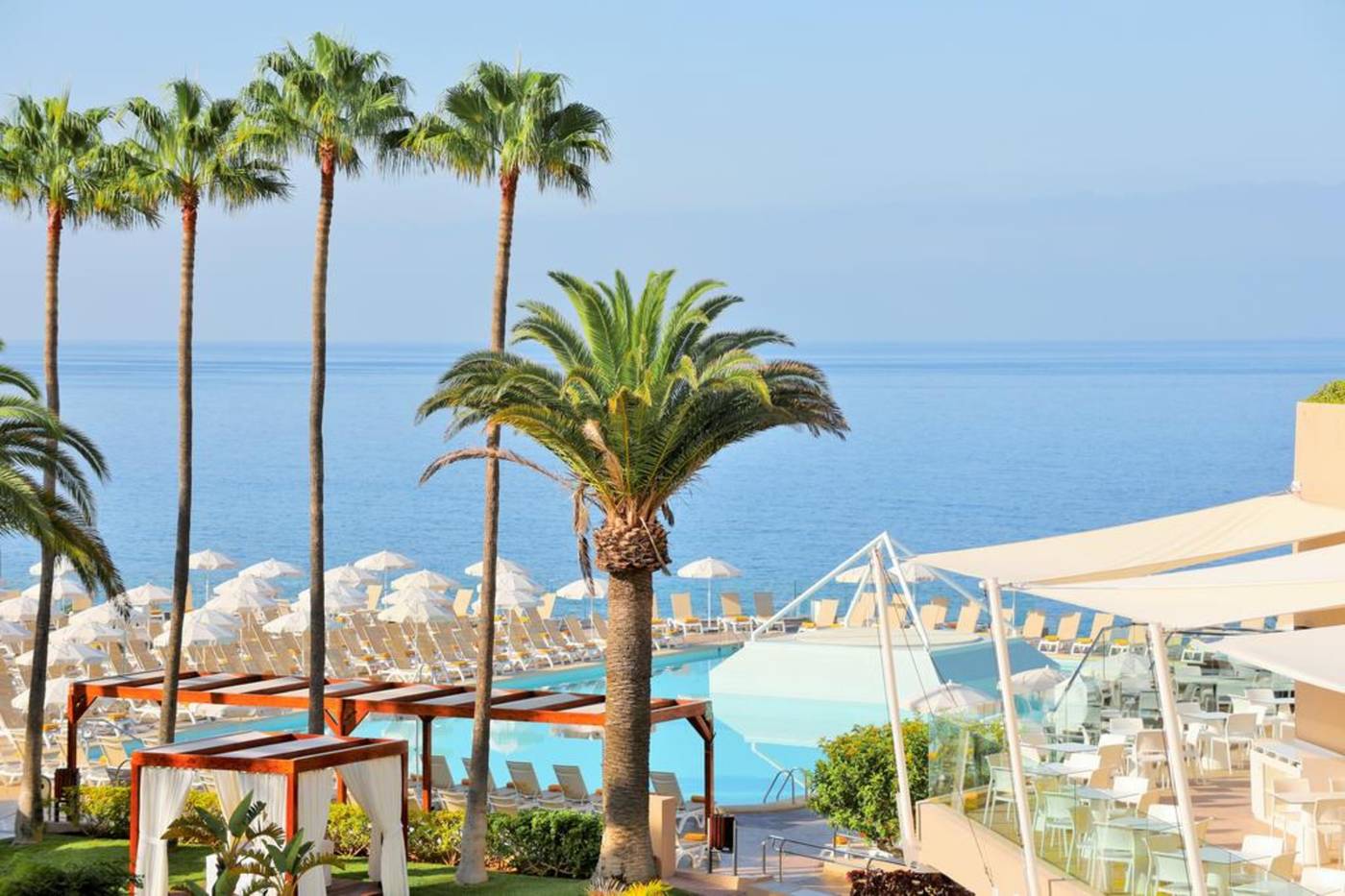 Iberostar-Waves-Bouganville-Playa-Pool-16