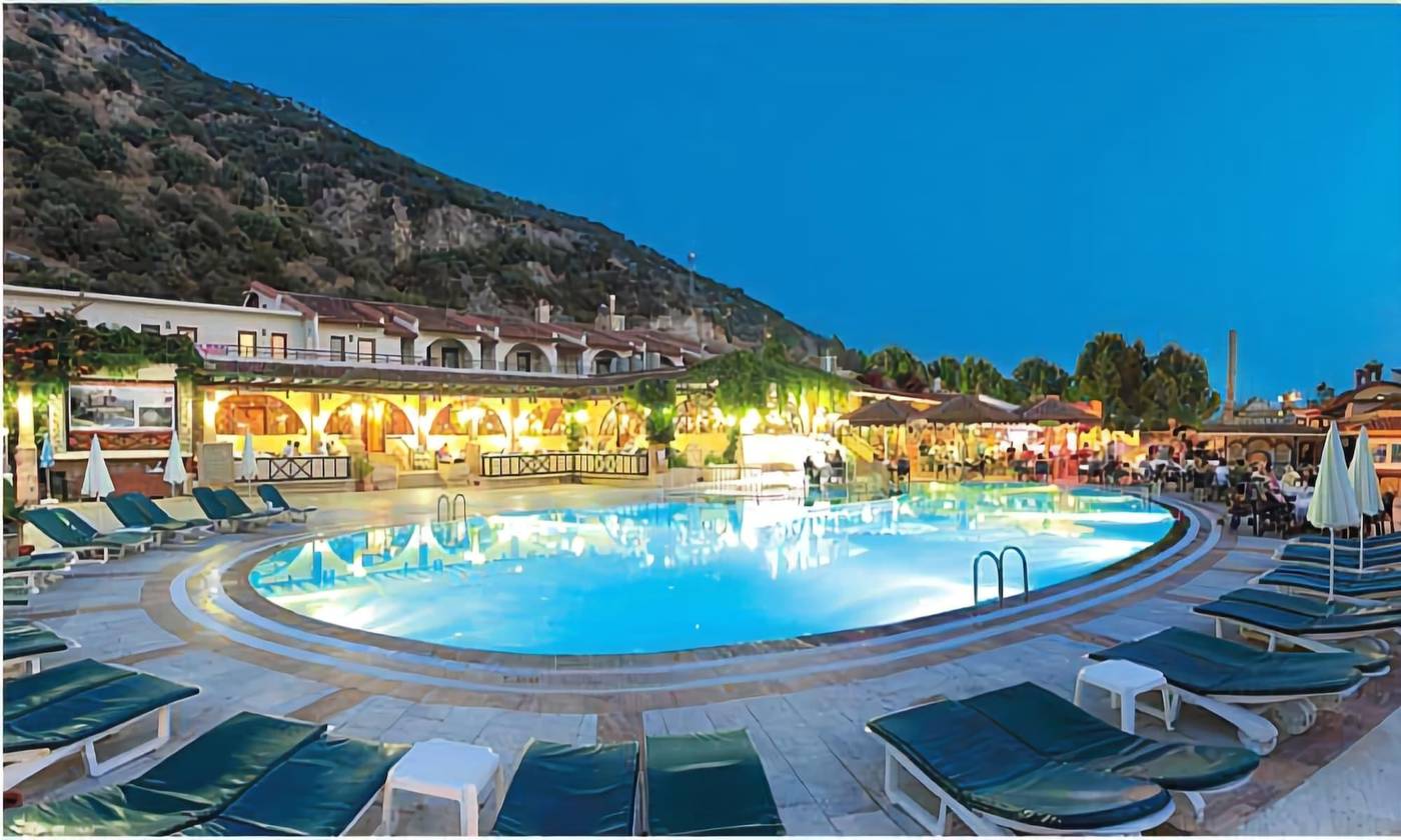 Oludeniz-Resort-by-Z-Hotels-Sports-and-Entertainment-2