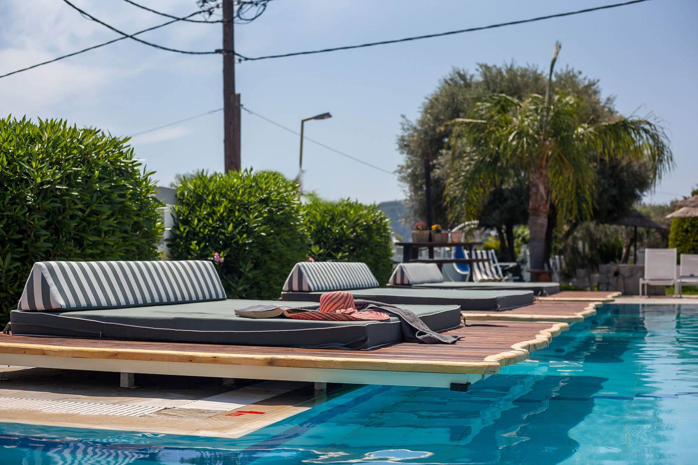 Malibu-Boutique-Pool-16