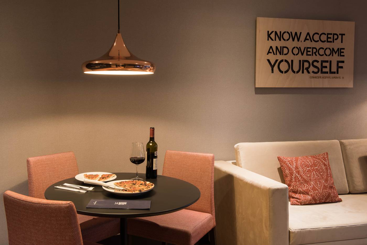 Upon-Lisbon-Prime-Residences-Room-14