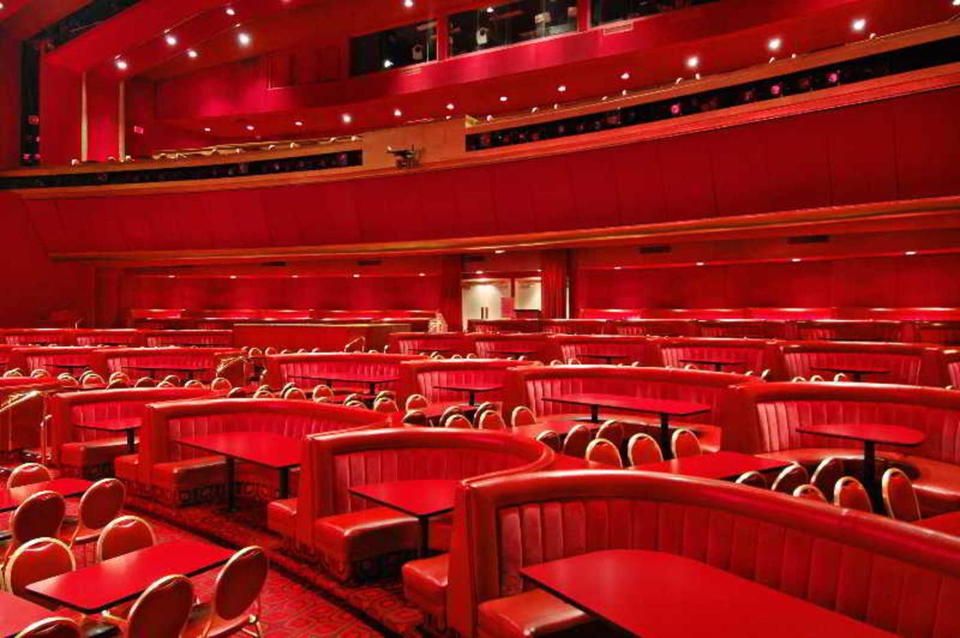 FLAMINGO-LAS-VEGAS-Sports-and-Entertainment-77