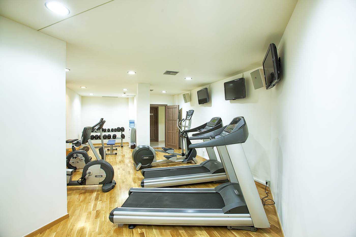 Sivota-Diamond-Sports-and-Entertainment-81