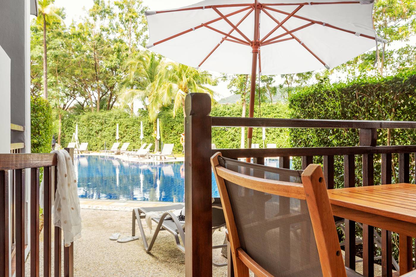 Sunwing-Kamala-Beach-Room-10