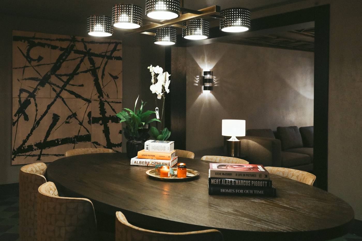 Root-Karakoy-General-view-9