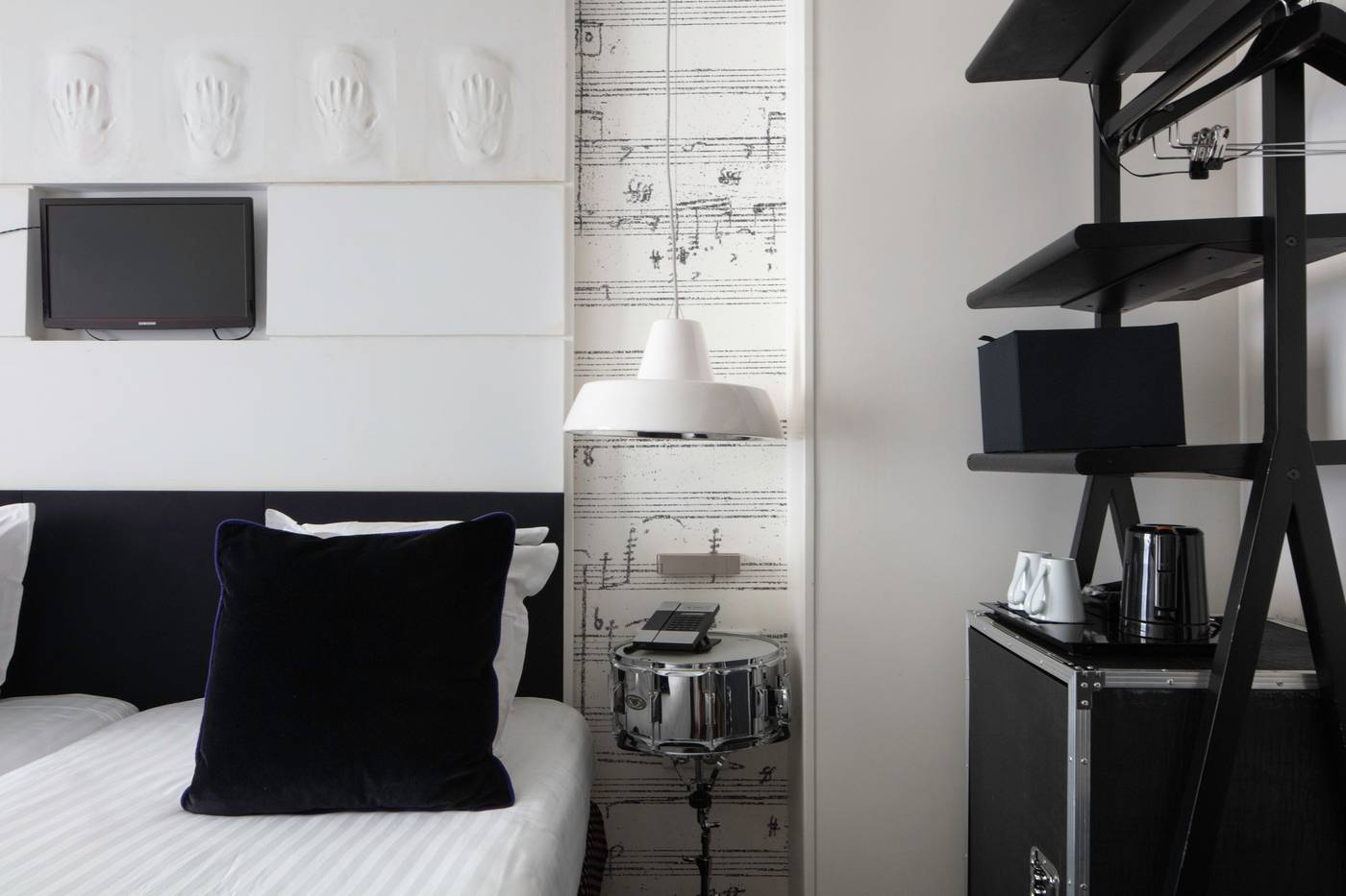 Le-123-Sebastopol-Astotel-Room-16