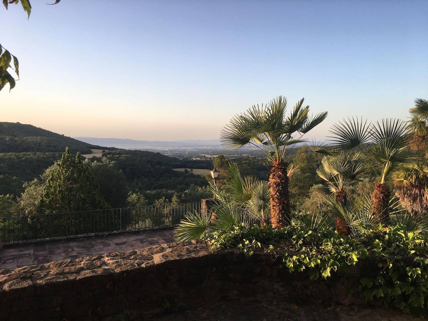 Masia-Can-Pou-Terrace-33