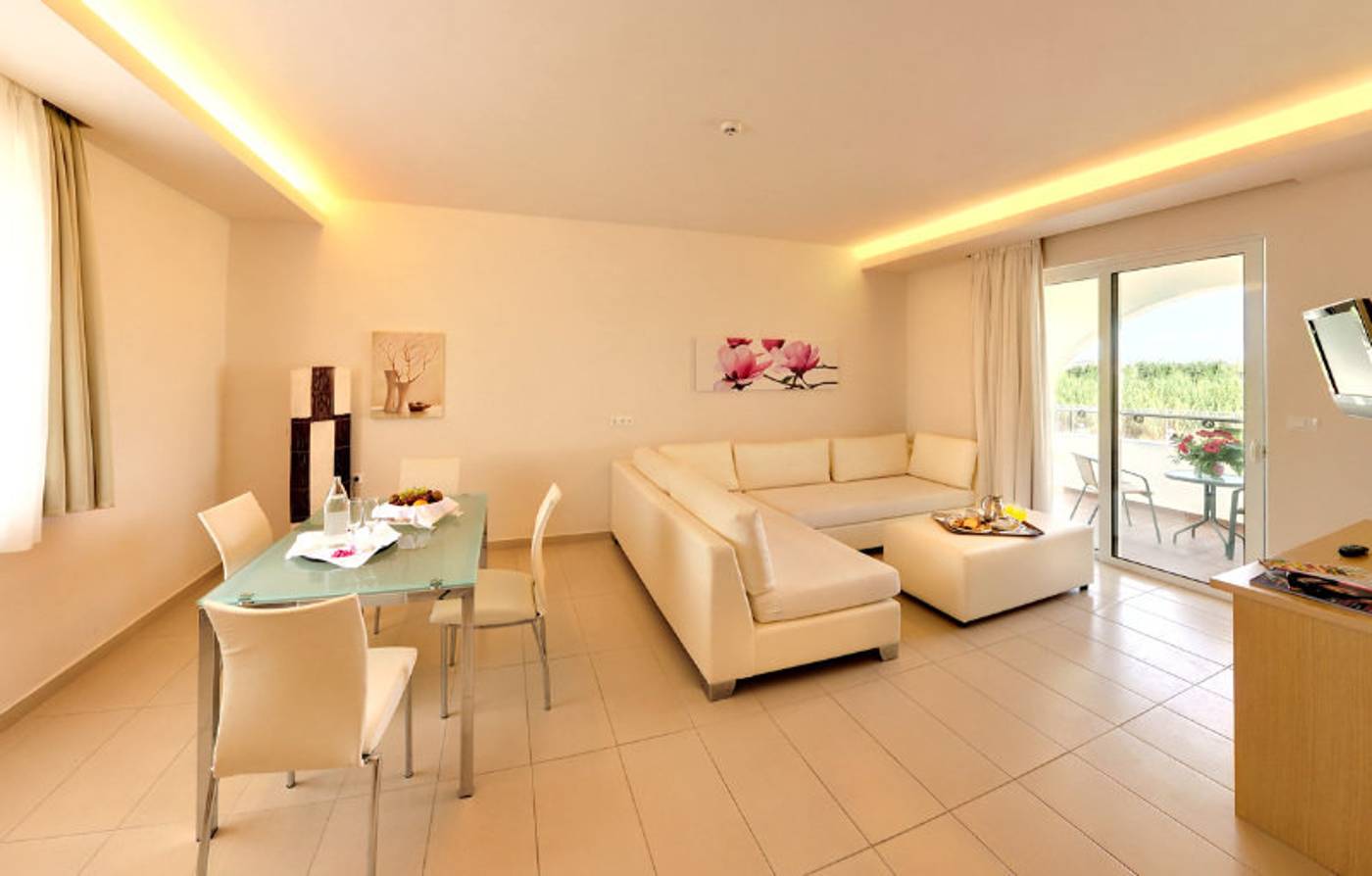 Afandou-Bay-Resort-suites-Room-21