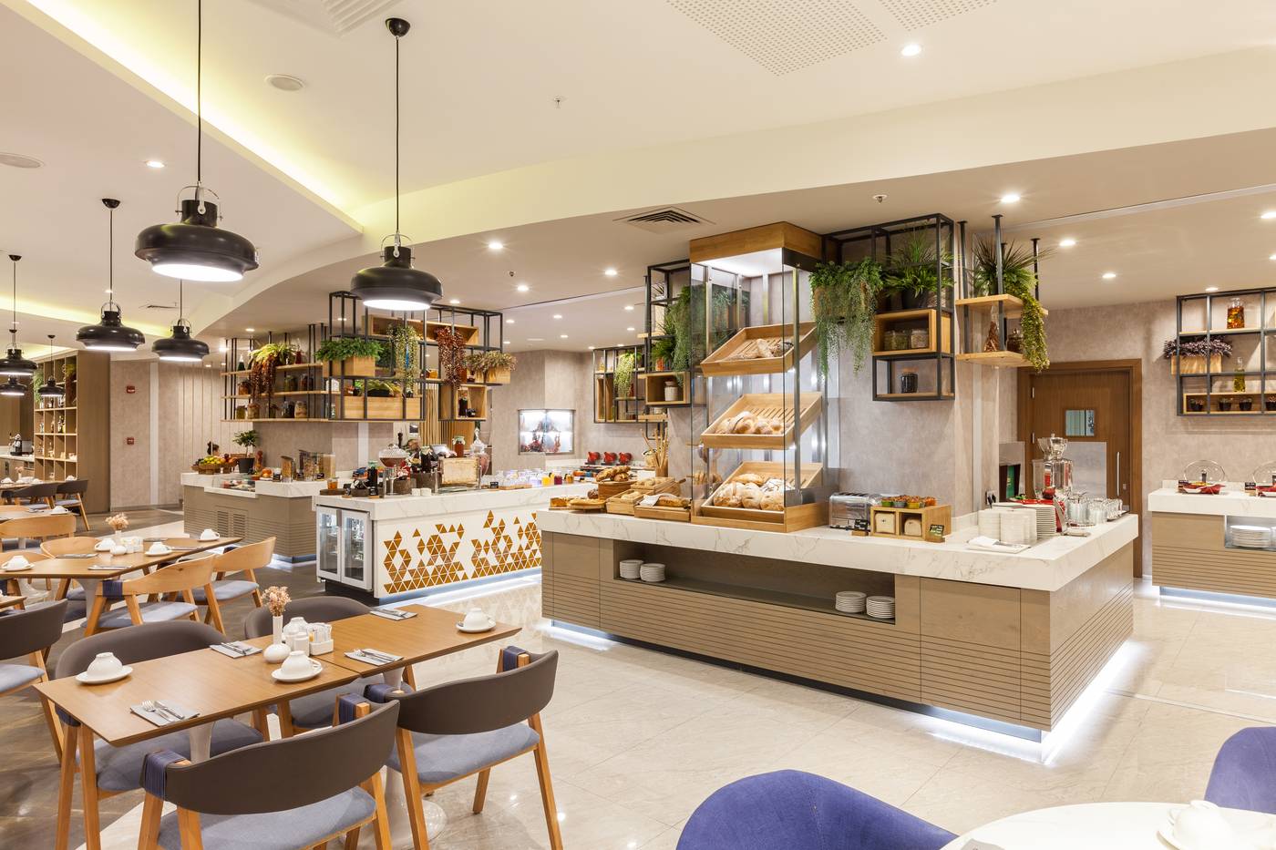 Novotel-Istanbul-Zeytinburnu-Restaurant-45