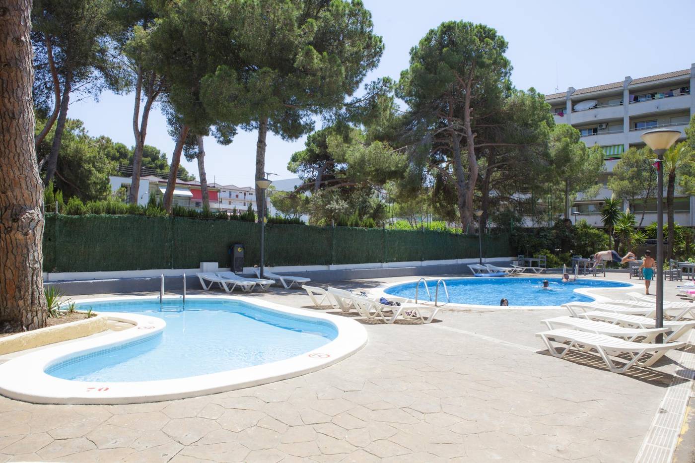 Mediterranean-Suite-Pool-4