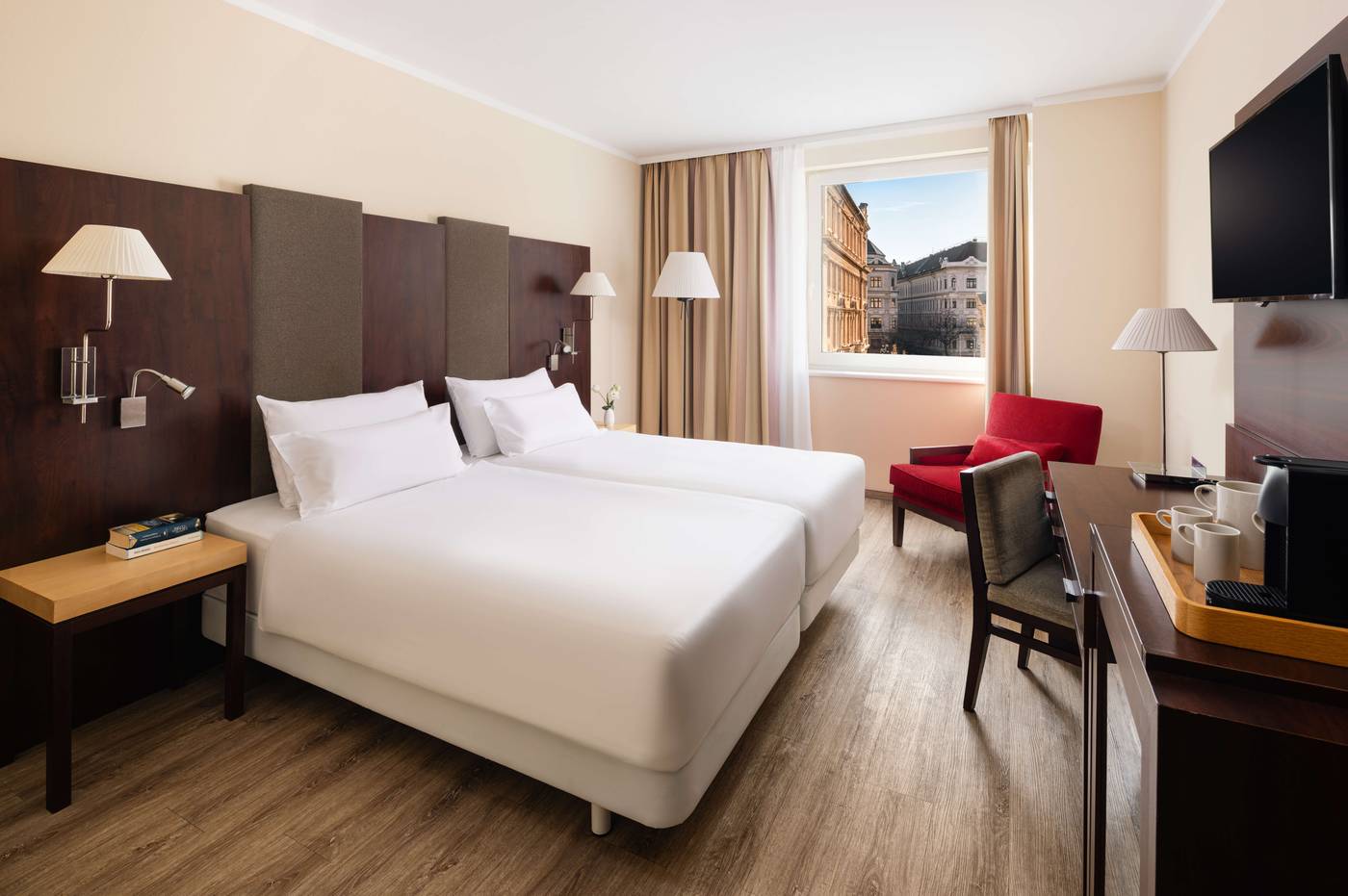 NH-Budapest-City-Room-6