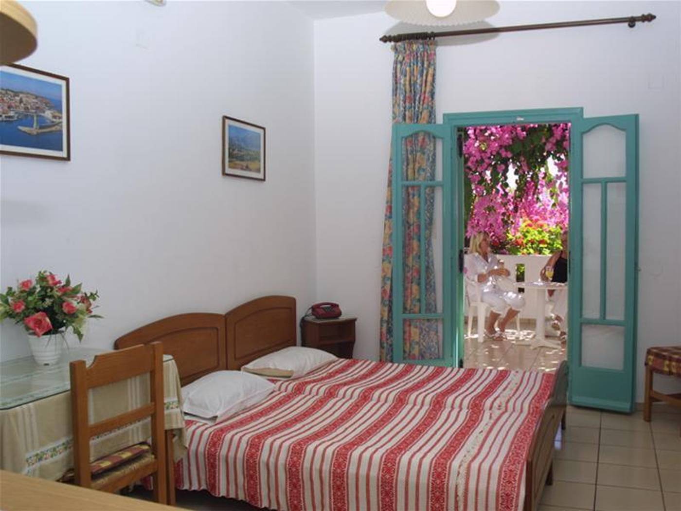 Paul-Marie-Apartment-Room-13