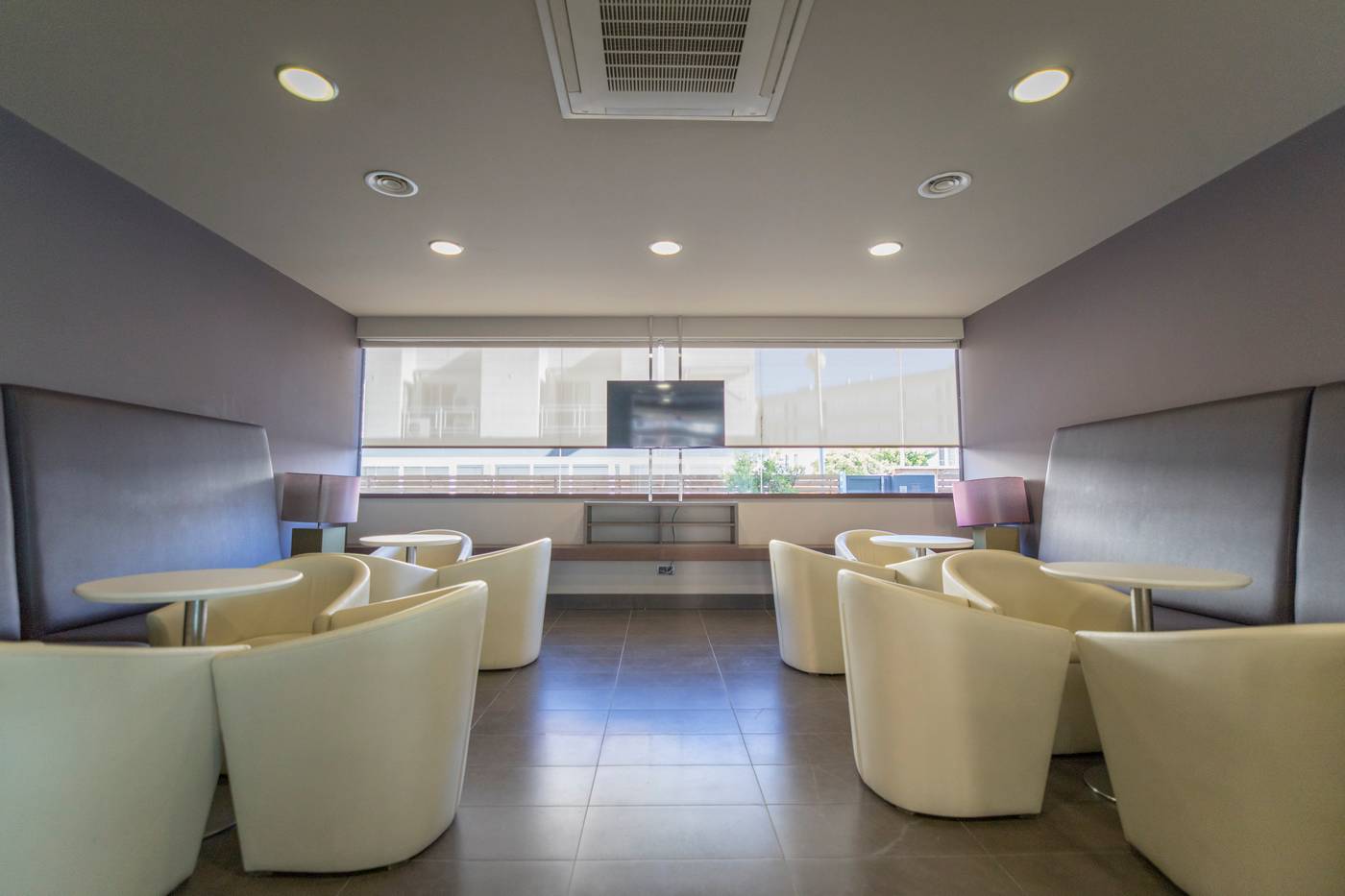 Augustus-Hotel-Bar-50