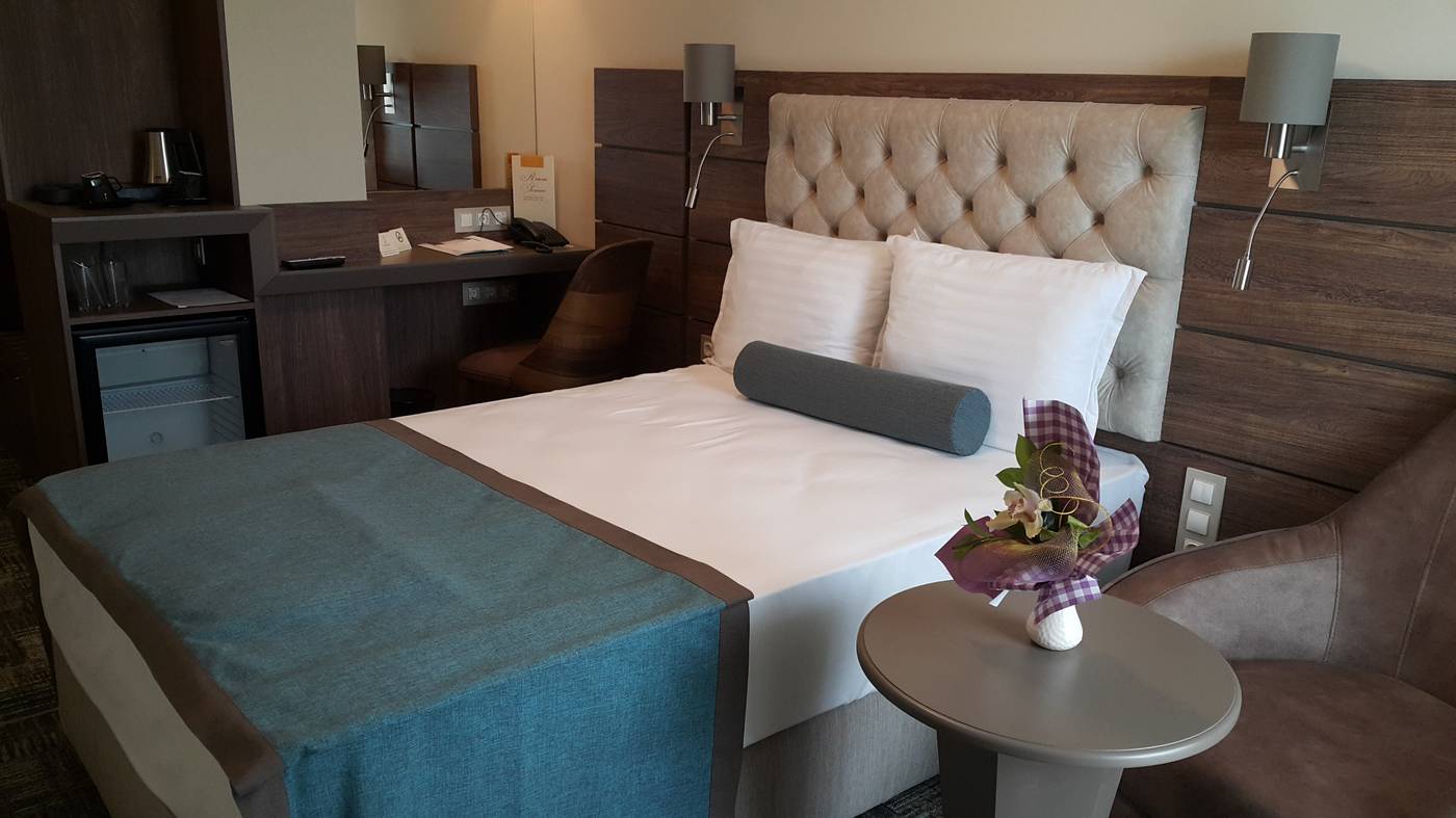 Hotel-Cherno-More-Room-12