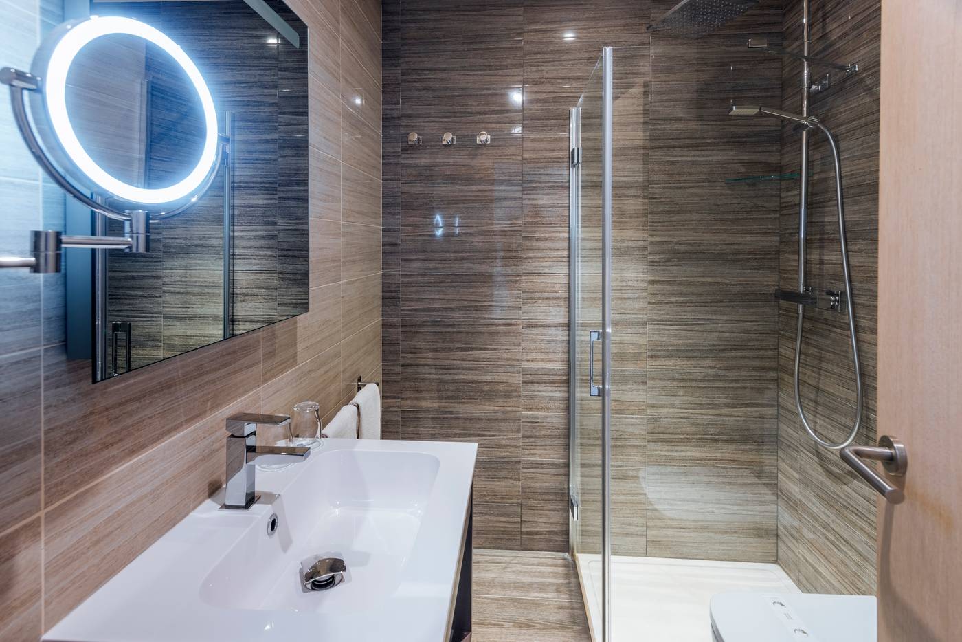 Tropic-Park-Hotel-Room-18