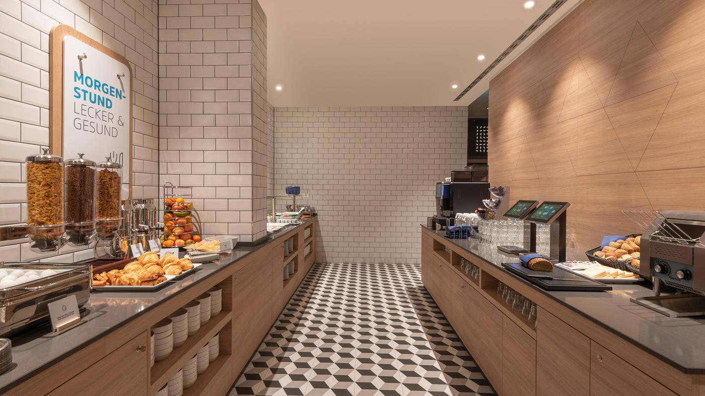 Holiday-Inn-Express-and-Suites-Potsdam-Restaurant-46