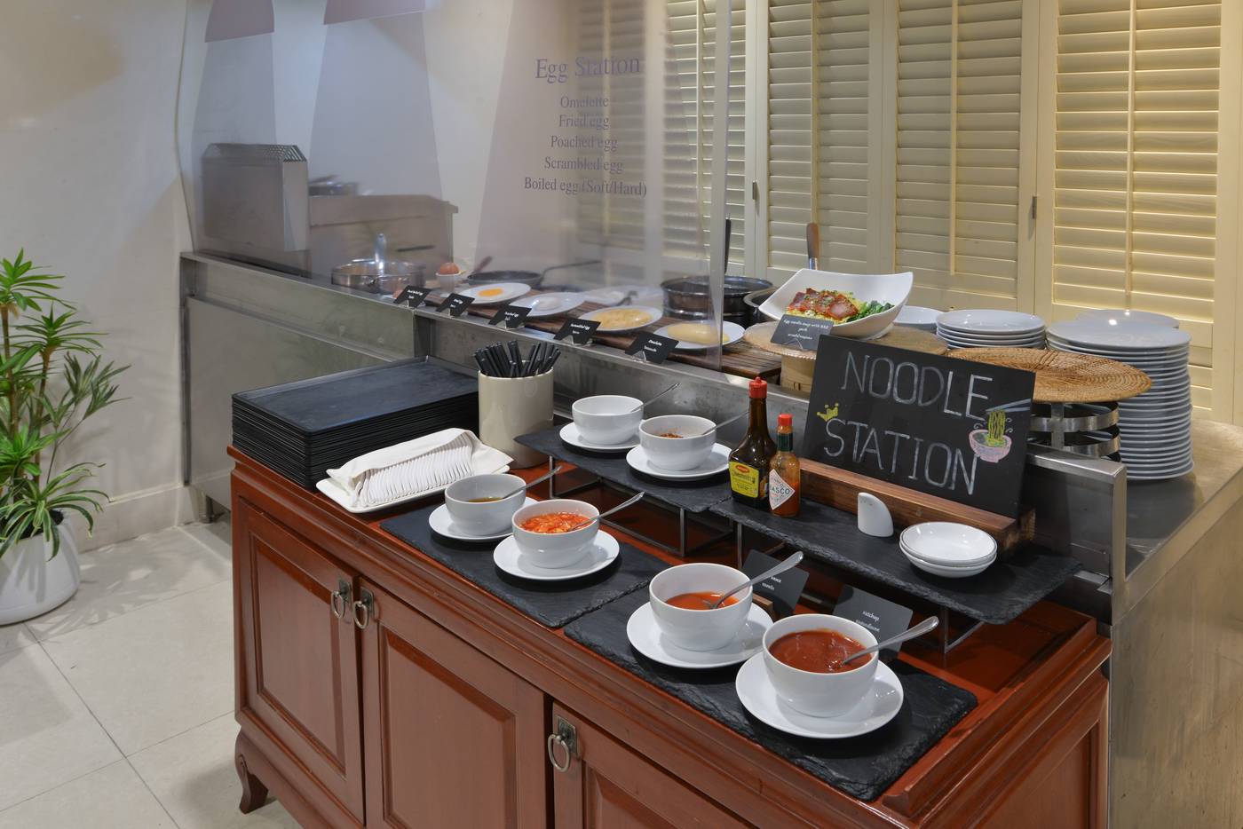 Centre-Point-Sukhumvit-Thong-Lo-Restaurant-48