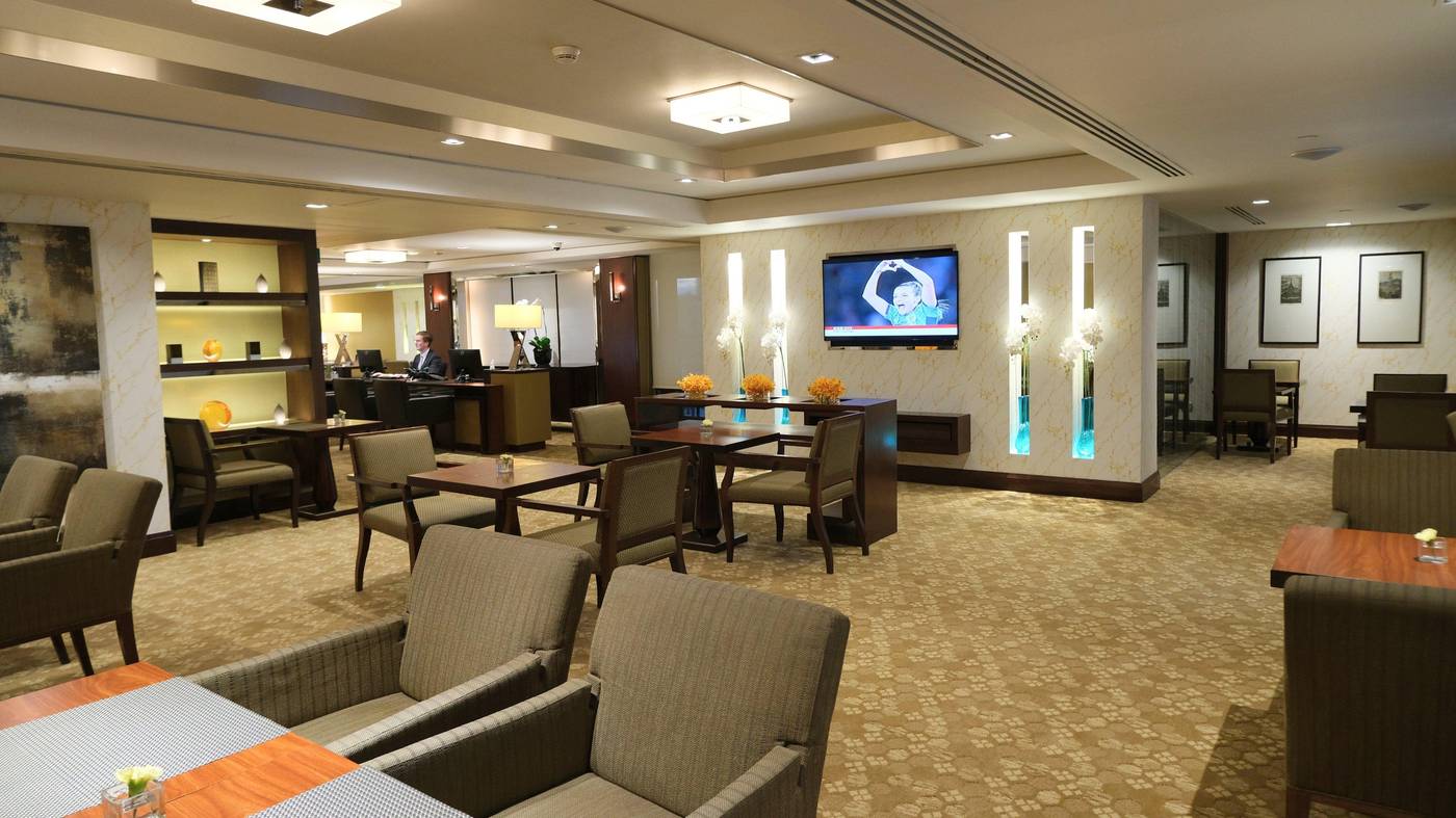 Holiday-Inn-Bangkok-Silom-General-view-5