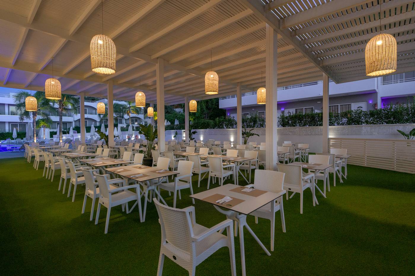 Oceanis-Park-Hotel-Restaurant-25