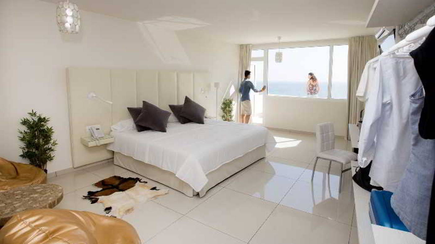 Onhotels-Ocean-Front-Room-28