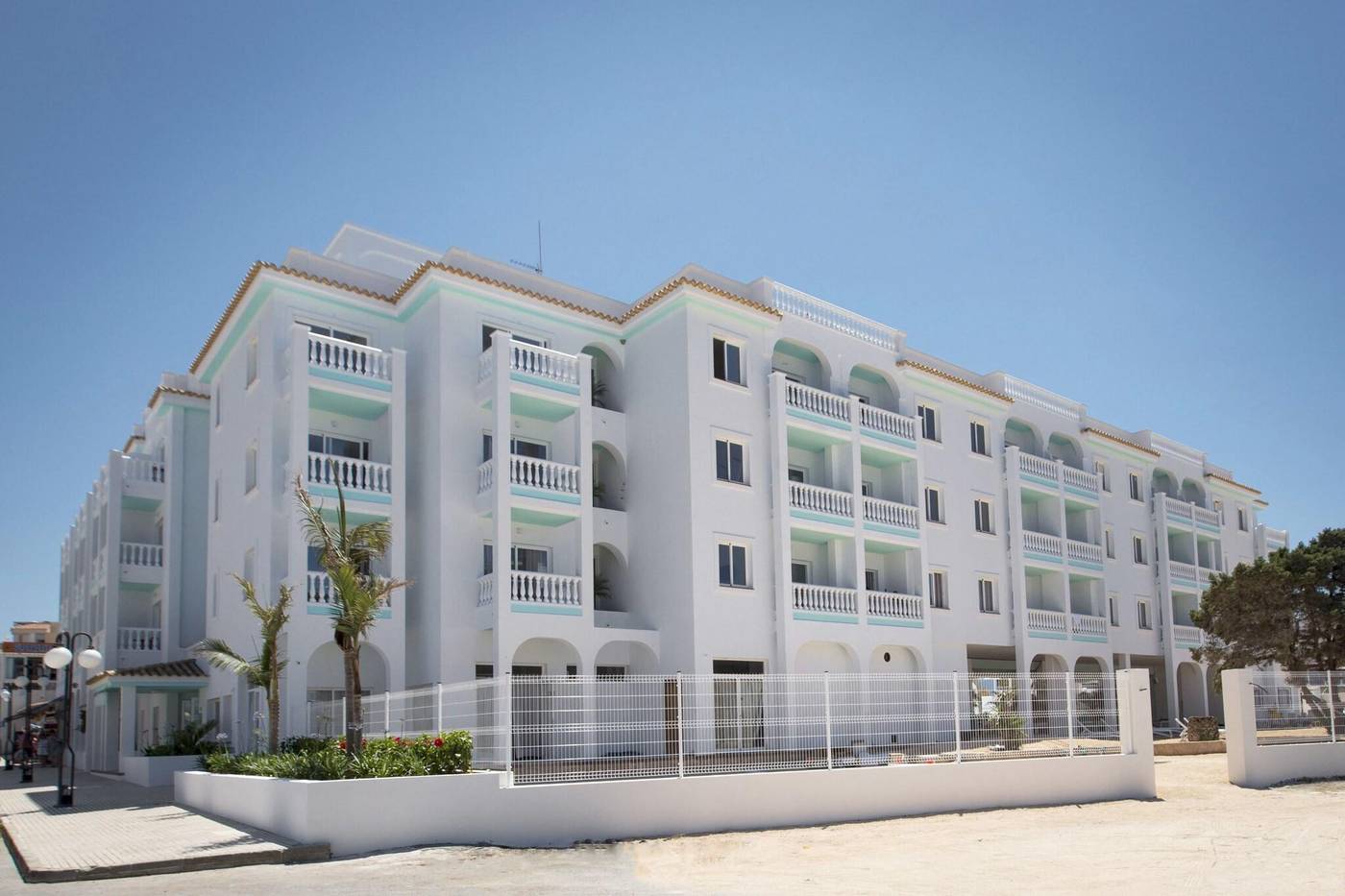 The-Beach-Star-Ibiza-General-view-24