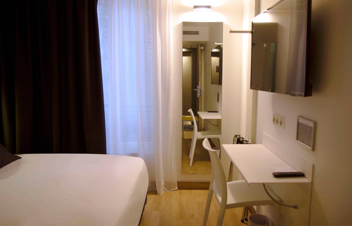 Best-Western-Hotel-Le-Montparnasse-Room-40