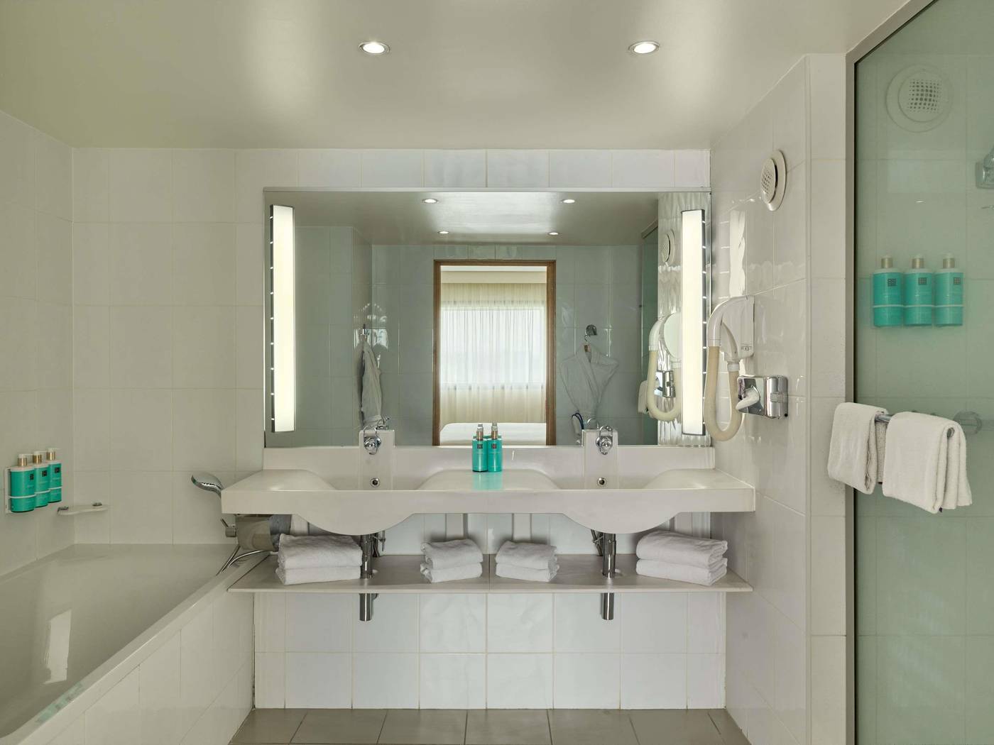 Novotel-Paris-la-Defense-Room-39