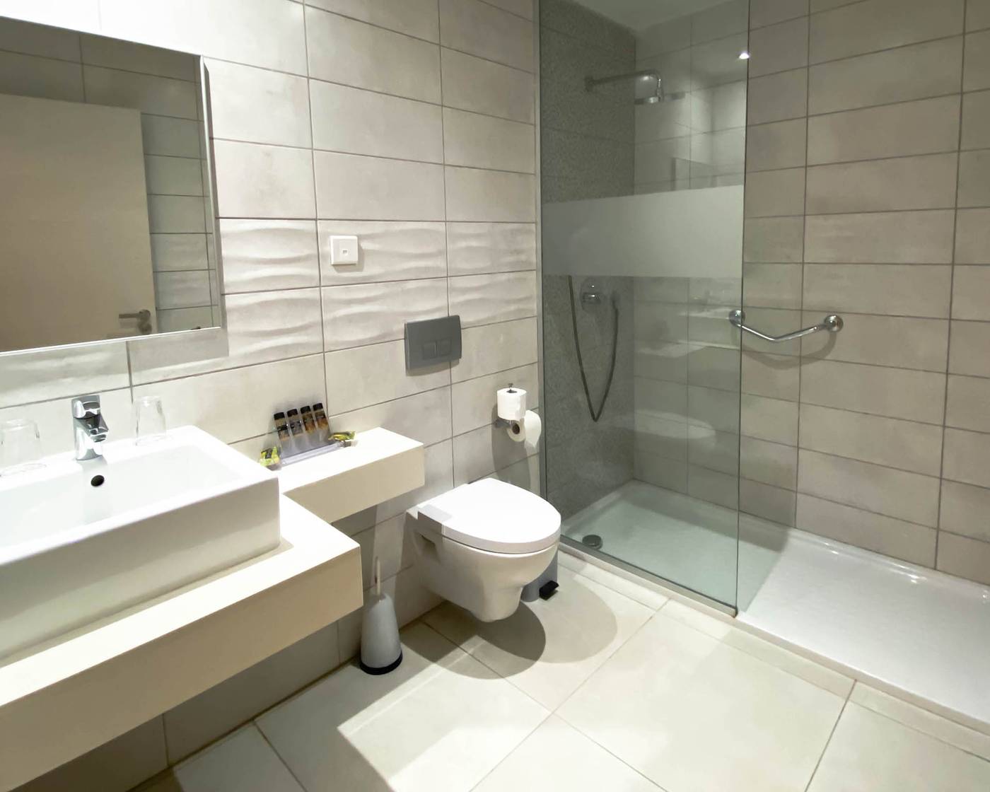 Anesis-Hotel-Room-46